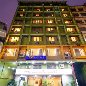 Fabhotel Manoshanti- Nr Big Daddy Casino